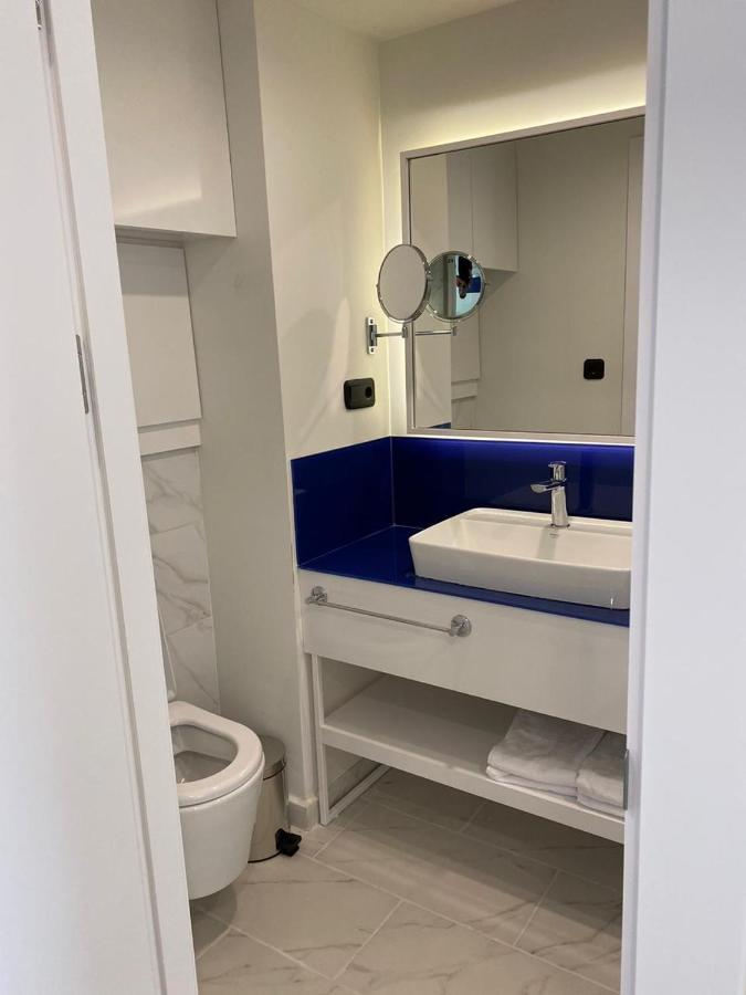 Sea View Apart-Hotel Orbi Twin Towers 1413 บาทูมิ ภายนอก รูปภาพ